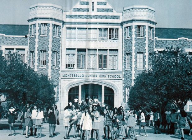 251579_261130540566499_100000086664820_1179545_1986015_n