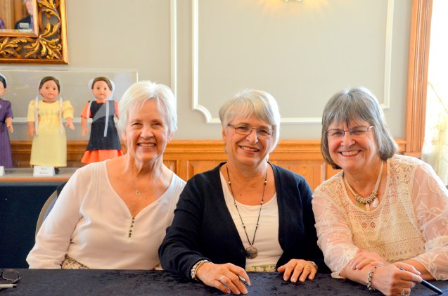 theater-blue-gate-052